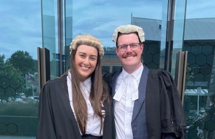 me n oli at admission2